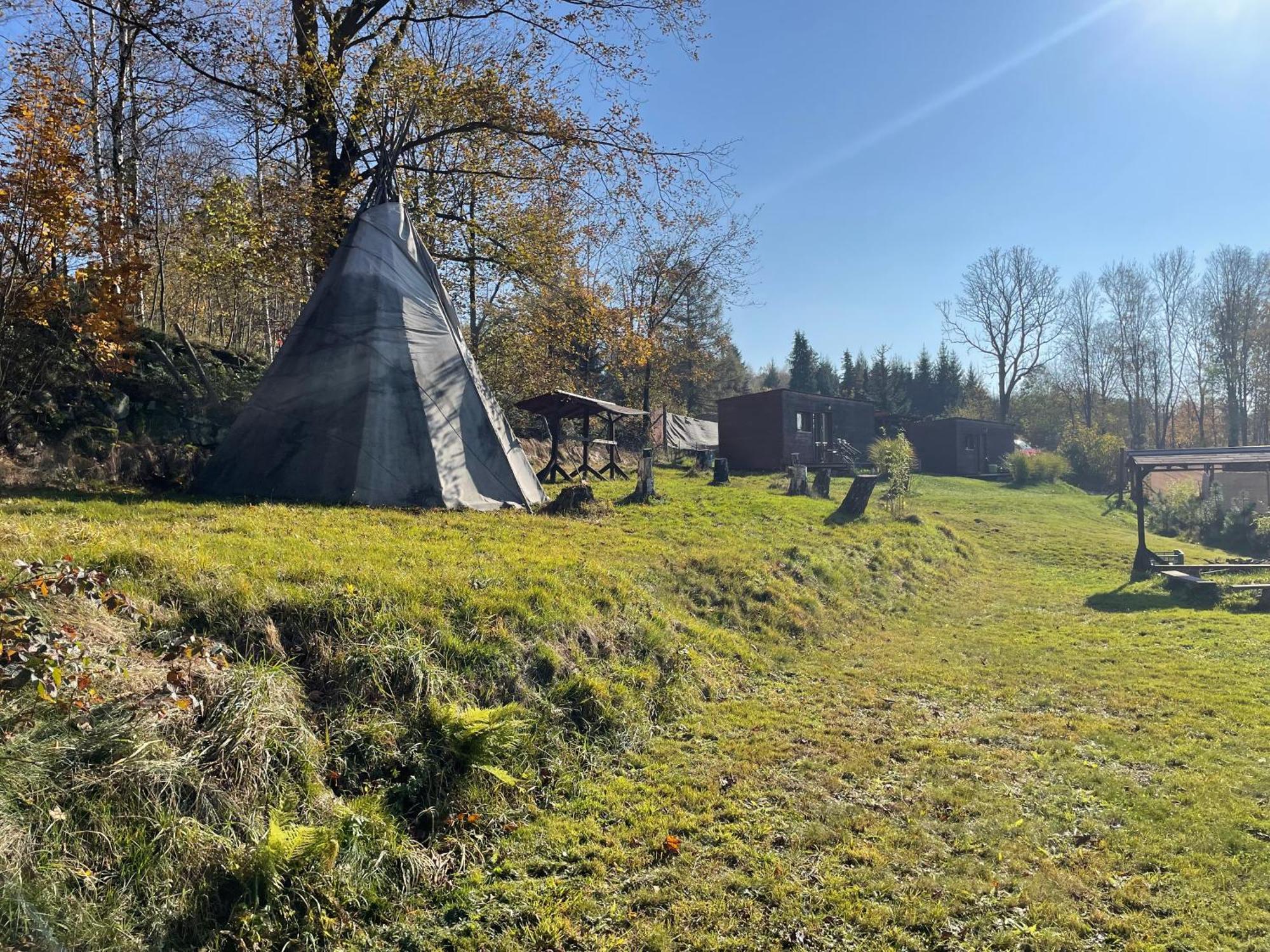 Hotel Fox House Tisa / Rajec Zewnętrze zdjęcie